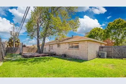 9402 Val Verde Street, Houston, TX 77063 - Photo 31