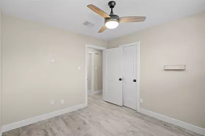 9402 Val Verde Street, Houston, TX 77063 - Photo 19