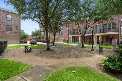 2110 Shearn Street #16, Houston, TX 77007 - Photo 35