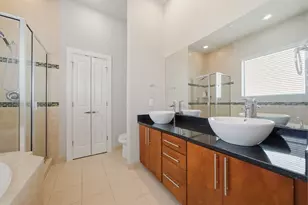 2110 Shearn St, Houston, TX 77007 - Photo 19