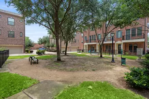 2110 Shearn St, Houston, TX 77007 - Photo 37