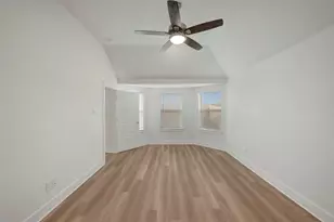 13926 Baikal Mnr Dr, Santa Fe, TX 77510 - Photo 33