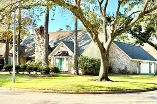 12302 Moorcreek Dr, Houston, TX 77070 - Photo 3