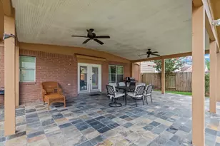 13510 Naples Bridge Rd, Sugar Land, TX 77498 - Photo 41
