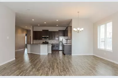 14221 Rainier Peak Crossing, Conroe, TX 77384 - Photo 5