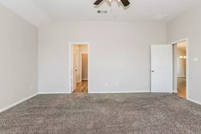 14221 Rainier Peak Crossing, Conroe, TX 77384 - Photo 9