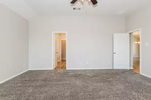 14221 Rainier Peak Crossing, Conroe, TX 77384 - Photo 9