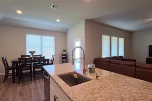 31107 Durham Creek Ct, Tomball, TX 77375 - Photo 7