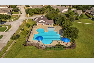 2810 Brookmist Lane, Dickinson, TX 77539 - Photo 37