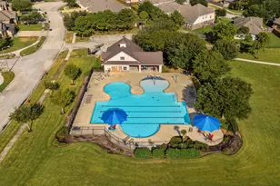 2810 Brookmist Ln, Dickinson, TX 77539 - Photo 37