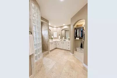 17107 Rustington Drive, Spring, TX 77379 - Photo 17
