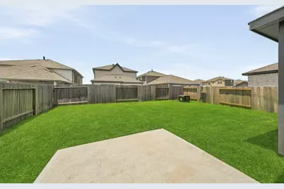 302 Amy Street, Angleton, TX 77515 - Photo 19