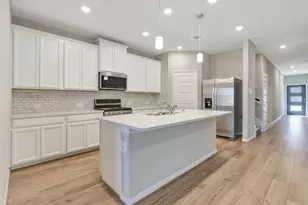17804 Ml Mnr Dr, Montgomery, TX 77316 - Photo 3