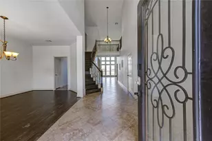 3707 Cibolo Ct, Pearland, TX 77584 - Photo 3