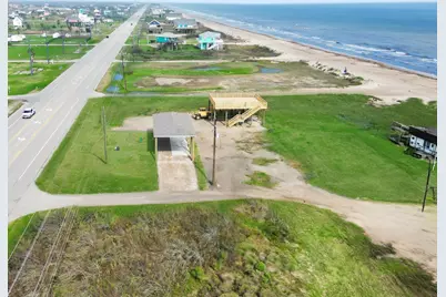 996 S Mae Street, Gilchrist, TX 77617 - Photo 15