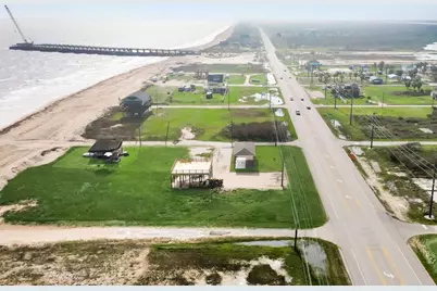 996 S Mae Street, Gilchrist, TX 77617 - Photo 23