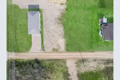 996 S Mae Street, Gilchrist, TX 77617 - Photo 19