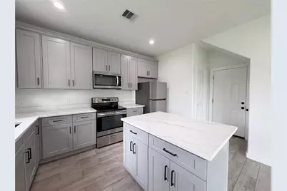 6711 Rowell Court, Houston, TX 77489 - Photo 9