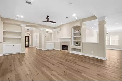 2038 Crisfield Drive, Sugar Land, TX 77479 - Photo 11