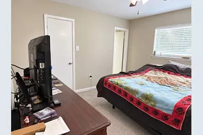 604 Linda Lane, Alvin, TX 77511 - Photo 11