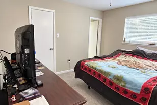 604 Linda Ln, Alvin, TX 77511 - Photo 11