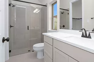 12735 Copperbush Dr, Conroe, TX 77302 - Photo 11