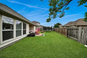 9307 Russeff Field Ln, Rosenberg, TX 77469 - Photo 3