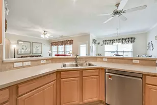 2409 Ameno Dr, Pearland, TX 77581 - Photo 17