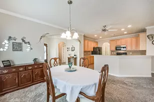 2409 Ameno Dr, Pearland, TX 77581 - Photo 7