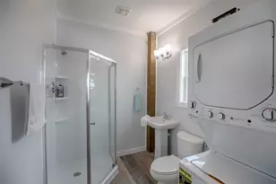 109 Ocean Tide Dr, Crystal Beach, TX 77650 - Photo 21