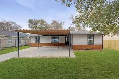 5719 Southwind Street, Houston, TX 77033 - Photo 3