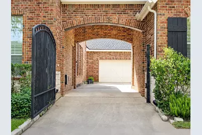 4514 Village Forest Drive, Sugar Land, TX 77479 - Photo 37