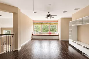 4514 Village Forest Dr, Sugar Land, TX 77479 - Photo 9