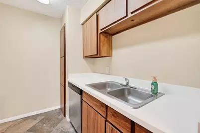 3919 Fairmont Parkway #195, Pasadena, TX 77504 - Photo 9