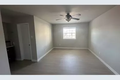 9303 Hammerly Boulevard #702, Houston, TX 77080 - Photo 15