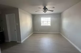 9303 Hammerly Blvd, Houston, TX 77080 - Photo 15