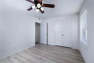 19211 Caribou Ridge Dr, Tomball, TX 77375 - Photo 5