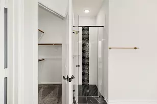 1319 Pleasant Spgs Ct, Montgomery, TX 77316 - Photo 11