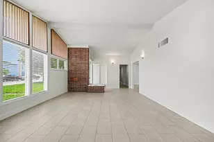 2005 Mary Moody Northen Blvd, Galveston, TX 77551 - Photo 7