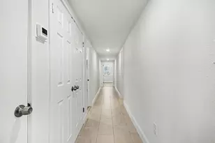 2005 Mary Moody Northen Blvd, Galveston, TX 77551 - Photo 13