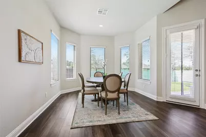 50 Wyatt Oaks Drive, The Woodlands, TX 77375 - Photo 15