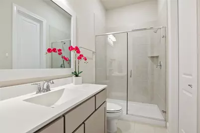 50 Wyatt Oaks Drive, The Woodlands, TX 77375 - Photo 25
