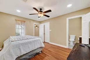 807 #807 Ruth St St, Baytown, TX 77520 - Photo 9