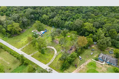 487 County Road 6478, Dayton, TX 77535 - Photo 5