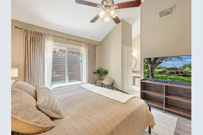 16570 Space Center Boulevard, Houston, TX 77058 - Photo 19