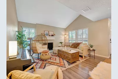 16570 Space Center Boulevard, Houston, TX 77058 - Photo 3