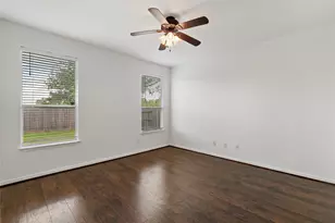 5425 Jefferson St, Pearland, TX 77584 - Photo 13