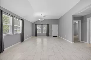 5824 Glen Lee Dr, Houston, TX 77396 - Photo 9