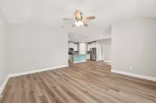 2350 Strong Horse Dr, Conroe, TX 77301 - Photo 13