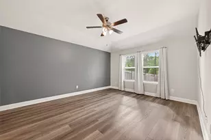 2350 Strong Horse Dr, Conroe, TX 77301 - Photo 25